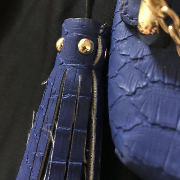 Purse - Picture 2 of 3